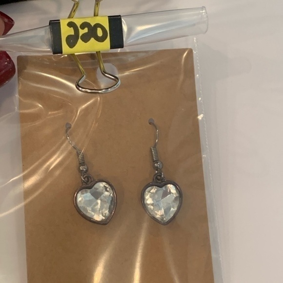 💐.5/25 heart dangle drop crystal earrings - Picture 6 of 6